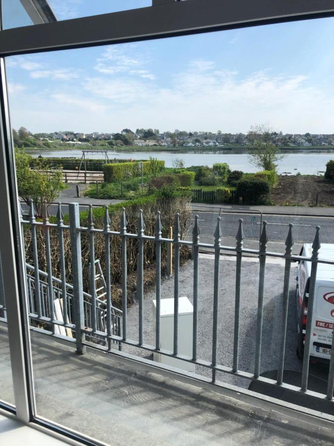 Lake View Galway City Eksteriør billede