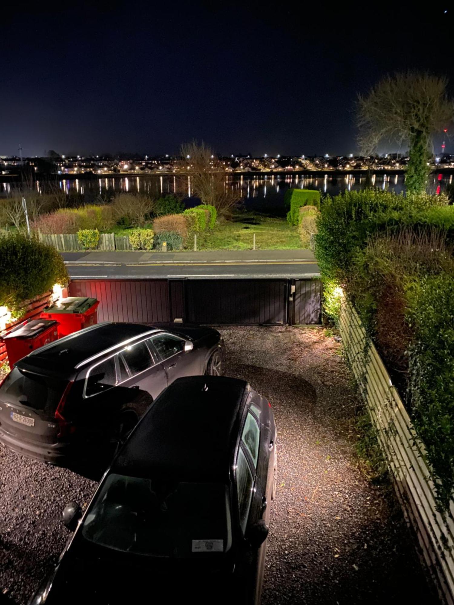 Lake View Galway City Eksteriør billede